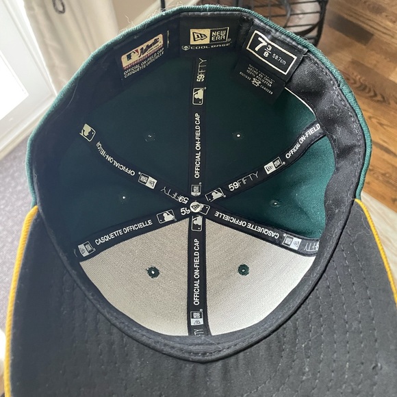 New Era 59fifty Oakland Athletics Hat 7 3/8 - Picture 3 of 3
